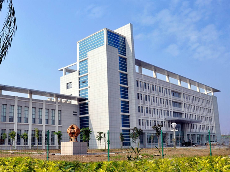 مركز ابتكار المواد الماسية الوظيفي في Henan المقاطعة معترف بها رسميًا
